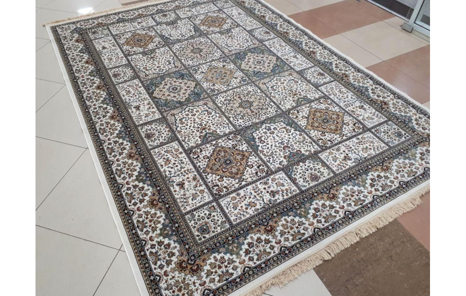Ковёр из вискозы Royal Palace 14715 6161